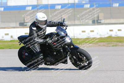 media/Jan-20-2023-Fastrack Riders (Fri) [[f2ad32aba3]]/Level 1/session 3 turn 9/
